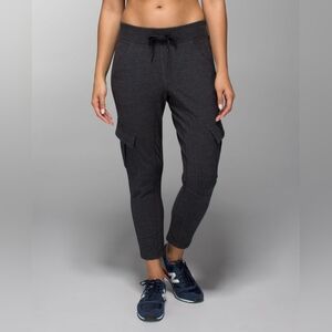 Lululemon Carry & Go Cargos